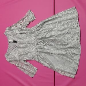 Kensie lace dress silver gray S